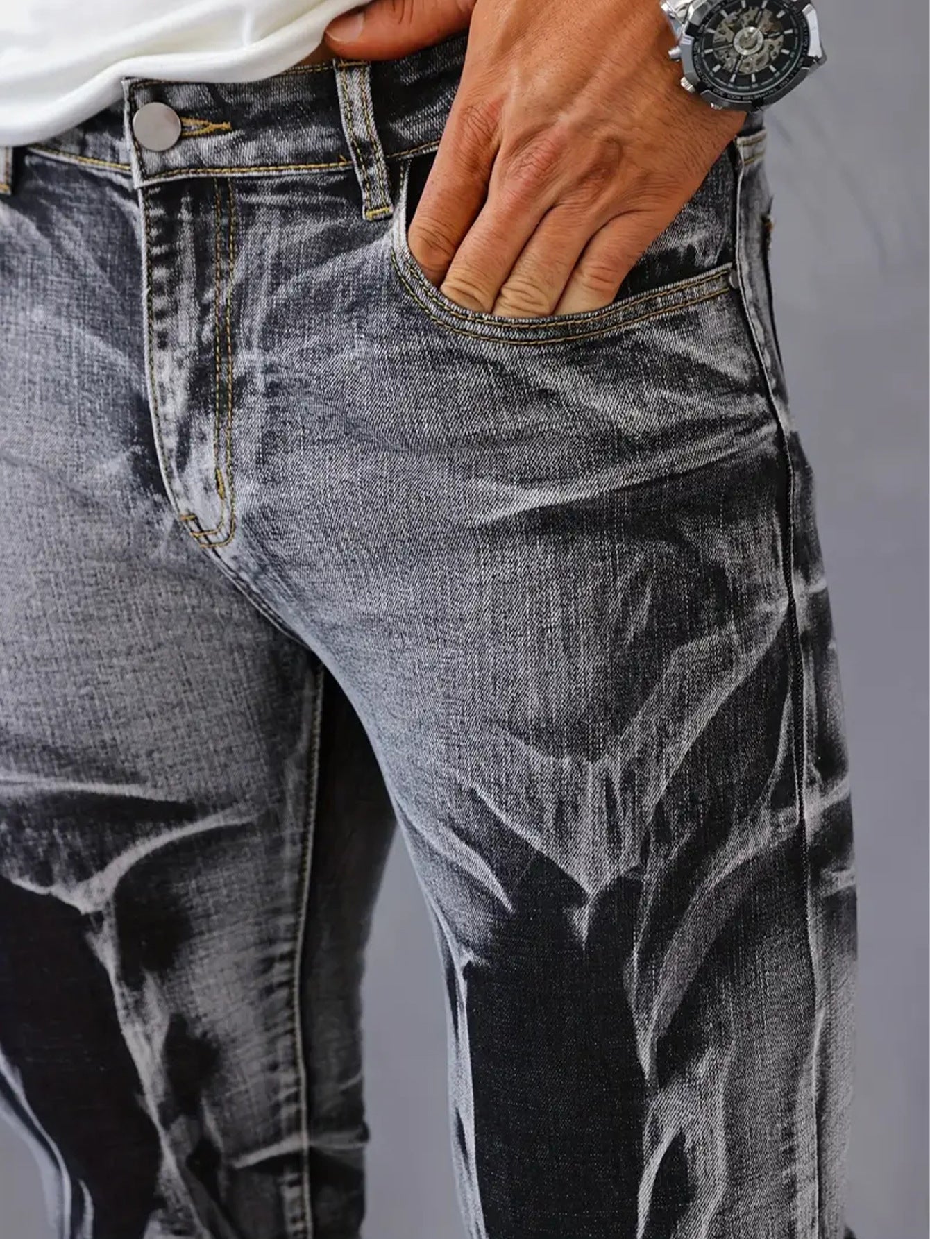 Irregular Floral Print Slim-Fit Men's Trousers - Stylish Design