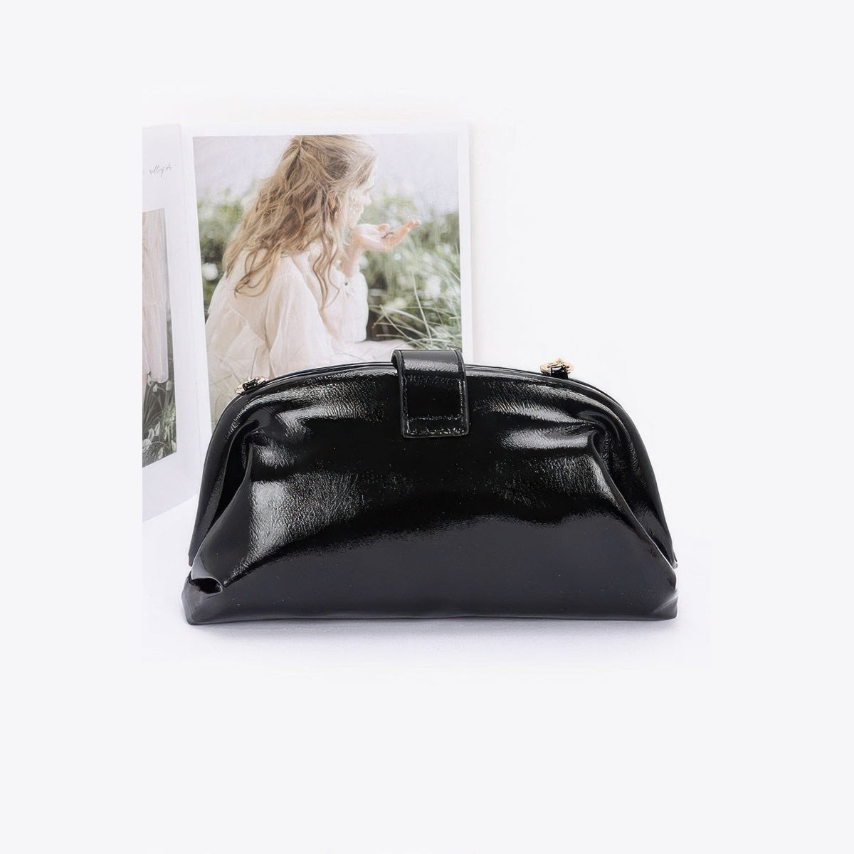 Glossy Frame Shoulder Bag in black, base detail