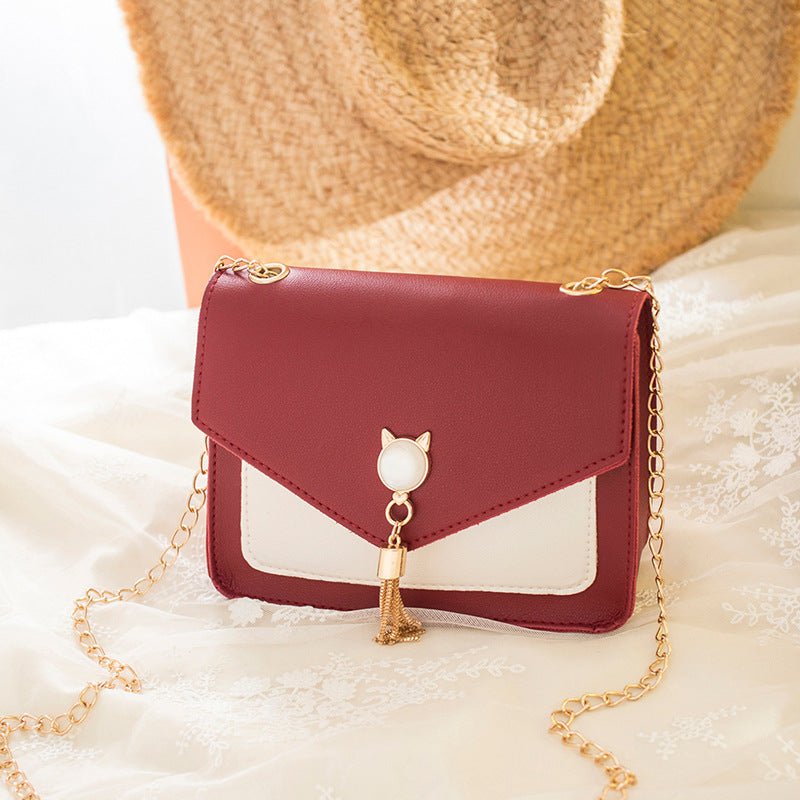 Small Messenger Bag New Sweet And – Minimal Elegance | The Simple Co – Practical cottage, minimalist style, quiet luxury aesthetic, modern essential – The Simple Co.