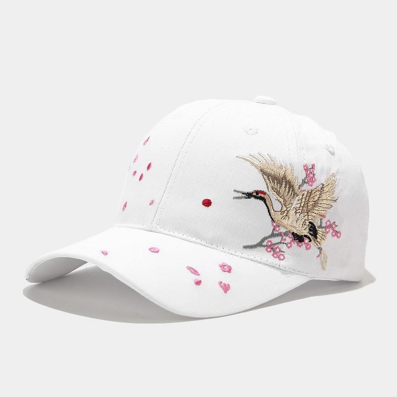 Sports cap cotton baseball cap – Minimal Elegance | The Simple Co – Practical cottage, minimalist style, quiet luxury aesthetic, modern essential – The Simple Co.