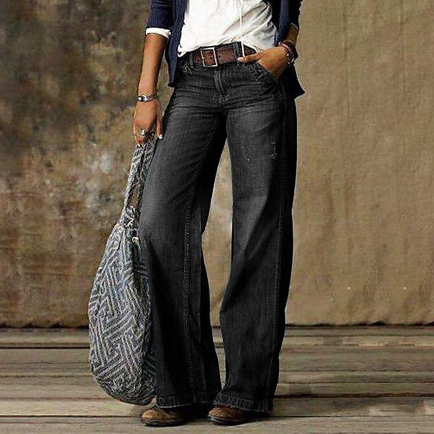 Pocket Casual Straight-Leg Jeans