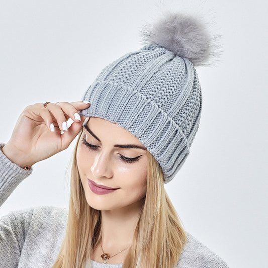 Women's Minimal Satin-Lined Beanie