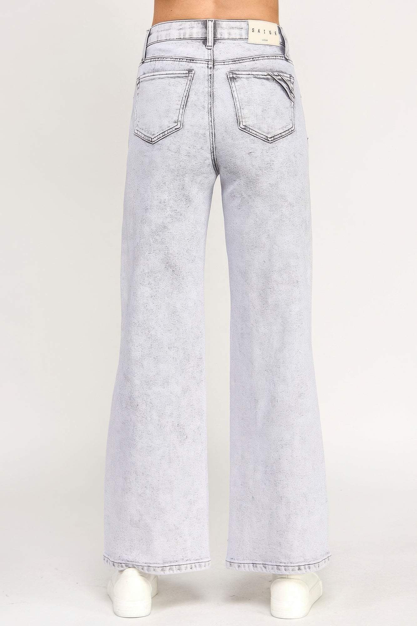 Acid-Grey High-Rise Wide-Leg Jeans – Jeans, minimalist style, quiet luxury aesthetic, modern essential – The Simple Co.