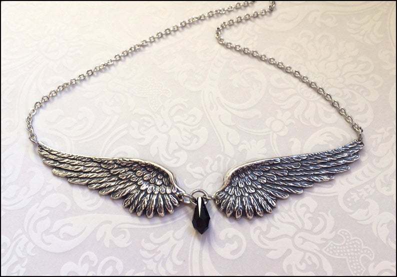 Vintage Angel Wings Feather Choker Necklace - Cross Chain Design