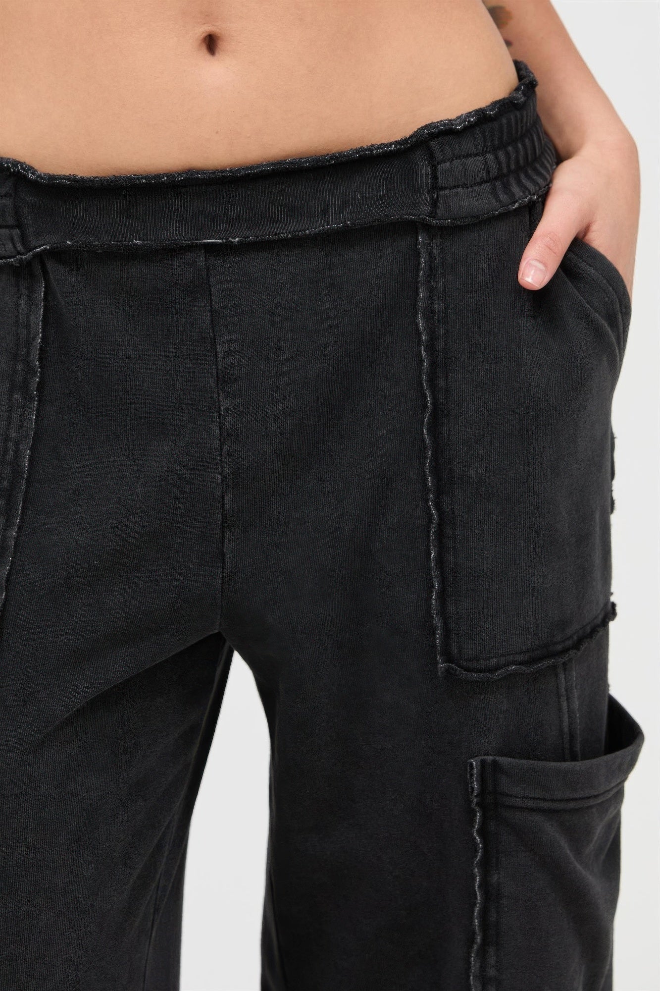 Black Mineral-Wash Wide-Leg Cargo Pants – Pants, minimalist style, quiet luxury aesthetic, modern essential – The Simple Co.