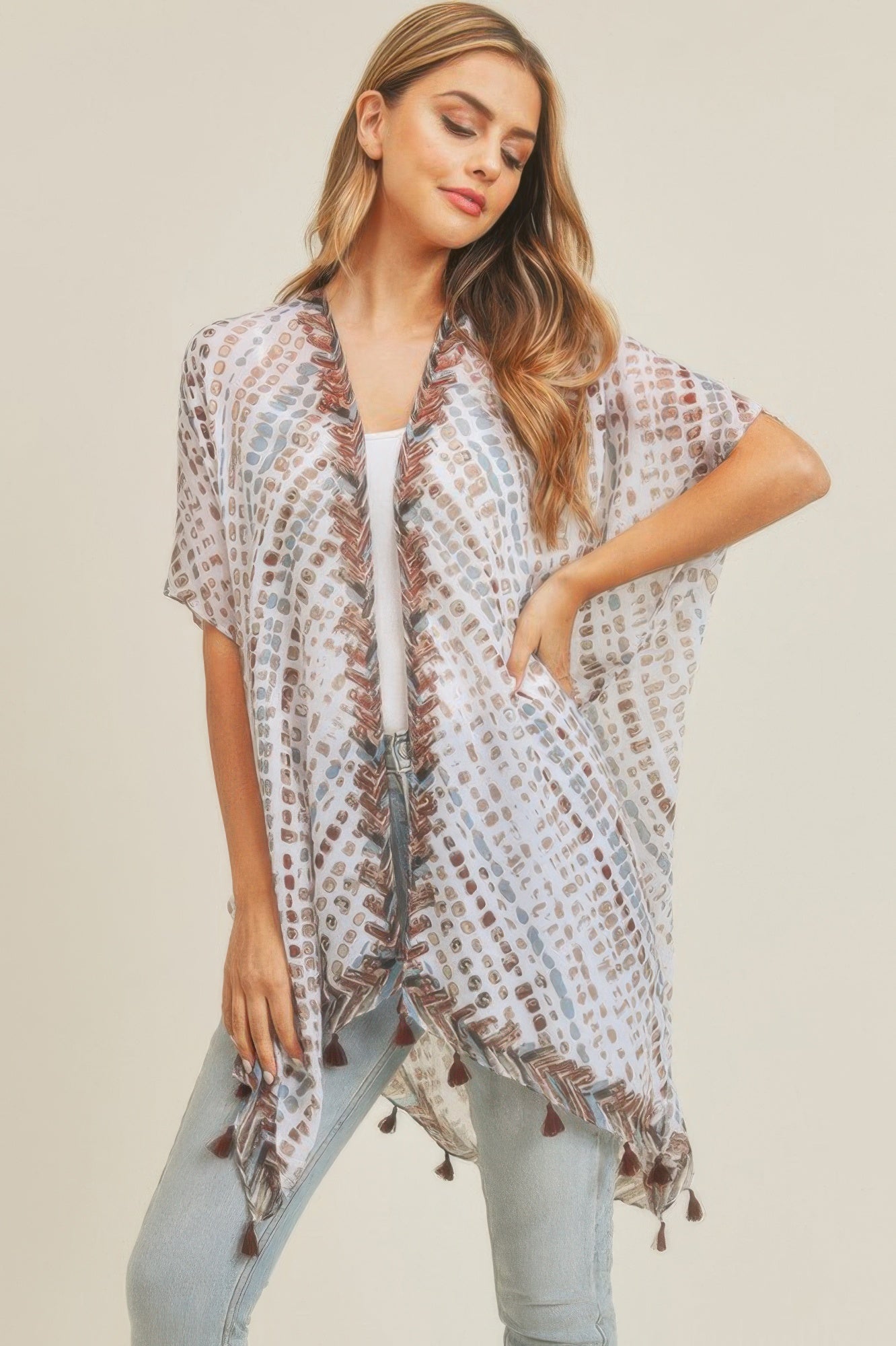 Dash-Print Tassel Kimono Layer – Light Layers, minimalist style, quiet luxury aesthetic, modern essential – The Simple Co.