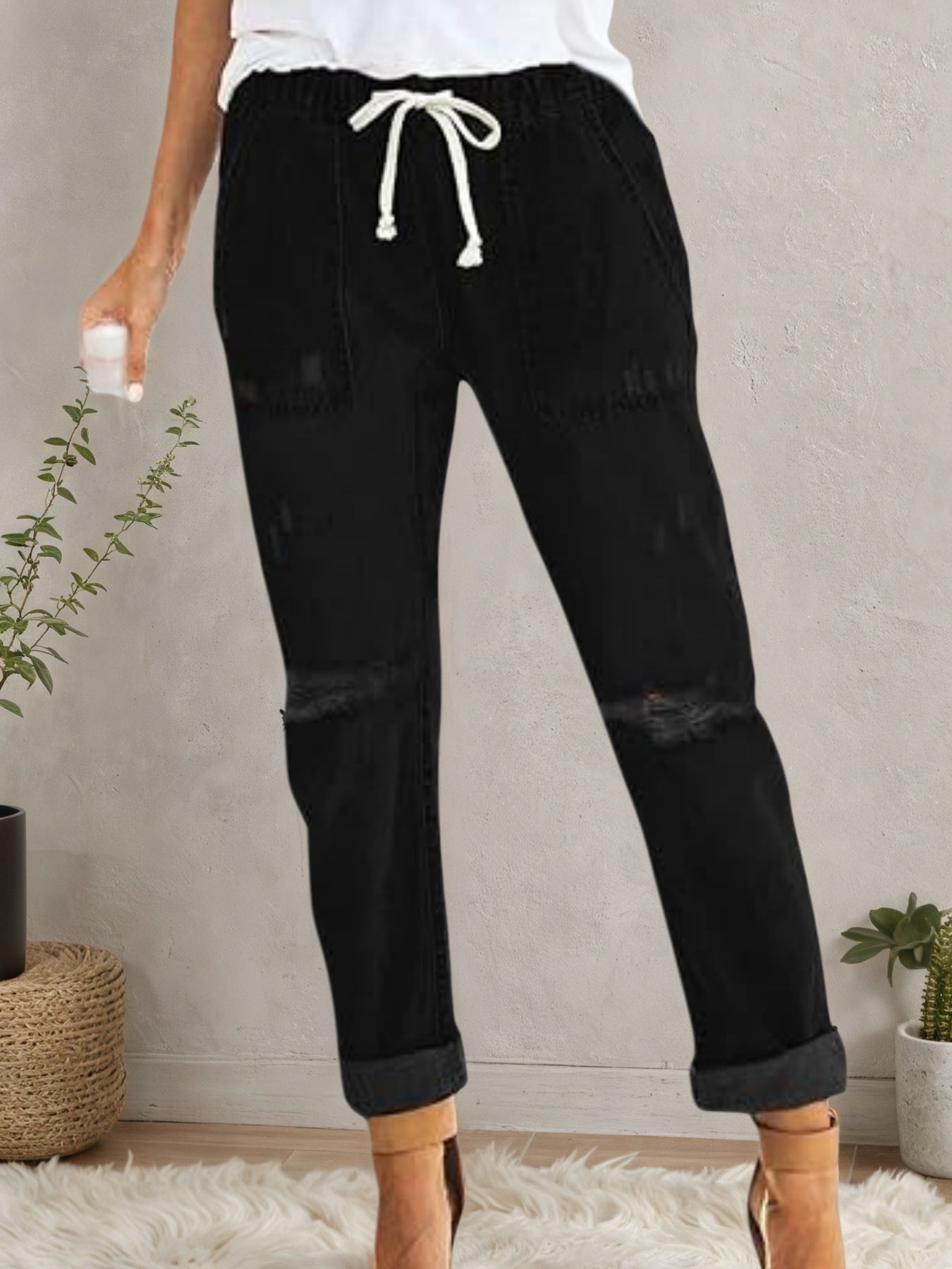 Distressed Stretch Jeans – Minimal Elegance | The Simple Co – Practical cottage, minimalist style, quiet luxury aesthetic, modern essential – The Simple Co.