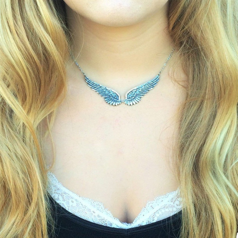 Vintage Angel Wings Feather Choker Necklace - Cross Chain Design