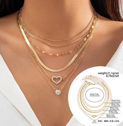 Elegant Fashion Necklace - Style 33 Design – Minimal Elegance | The Simple Co – Necklaces (Minimalist / Statement / Unis, minimalist style, quiet luxury aesthetic, modern essential – The Simple Co.