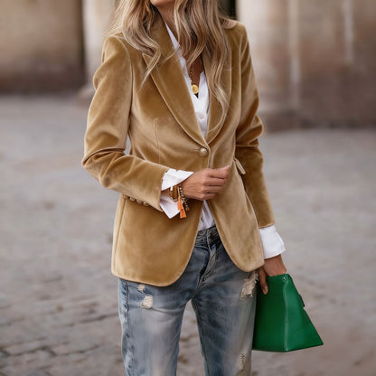 Elegant Solid Color Coat - 2026 Winter Collection Classic Outerwear – Minimal Elegance | The Simple Co – Outerwear, minimalist style, quiet luxury aesthetic, modern essential – The Simple Co.