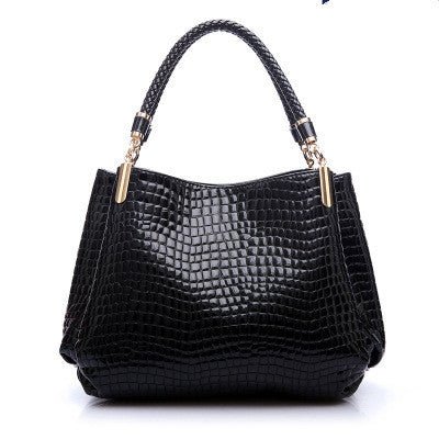 European and American fashion women handbags – Minimal Elegance | The Simple Co – Practical cottage, minimalist style, quiet luxury aesthetic, modern essential – The Simple Co.