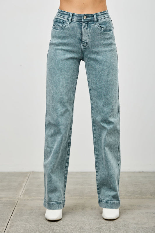 High-Rise Slim Wide-Leg Jeans – Jeans, minimalist style, quiet luxury aesthetic, modern essential – The Simple Co.