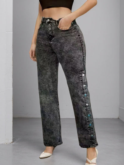 High Waisted Flared Jeans – Minimal Elegance | The Simple Co – Practical cottage, minimalist style, quiet luxury aesthetic, modern essential – The Simple Co.