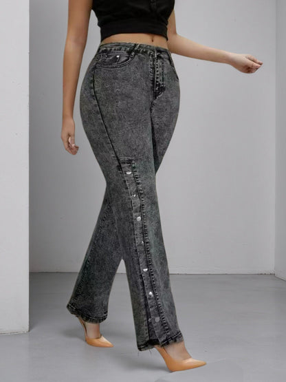 High Waisted Flared Jeans – Minimal Elegance | The Simple Co – Practical cottage, minimalist style, quiet luxury aesthetic, modern essential – The Simple Co.