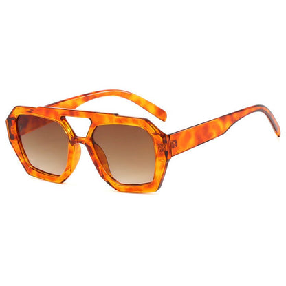Ins Big Frame Leopard Sunglasses Summer – Minimal Elegance | The Simple Co – Practical cottage, minimalist style, quiet luxury aesthetic, modern essential – The Simple Co.