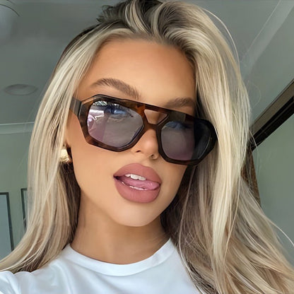 Ins Big Frame Leopard Sunglasses Summer – Minimal Elegance | The Simple Co – Practical cottage, minimalist style, quiet luxury aesthetic, modern essential – The Simple Co.