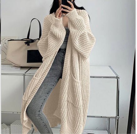 Long Knitted Cardigan – Minimal Elegance | The Simple Co – Practical cottage, minimalist style, quiet luxury aesthetic, modern essential – The Simple Co.