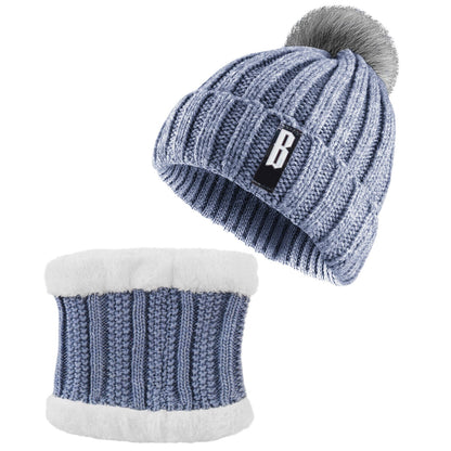 Minimal Beanie & Scarf Set – Minimal Elegance | The Simple Co – Practical cottage, minimalist style, quiet luxury aesthetic, modern essential – The Simple Co.