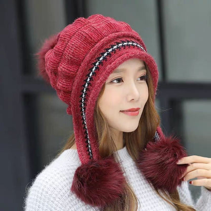Minimal Fleece Beanie – Minimal Elegance | The Simple Co – Practical cottage, minimalist style, quiet luxury aesthetic, modern essential – The Simple Co.