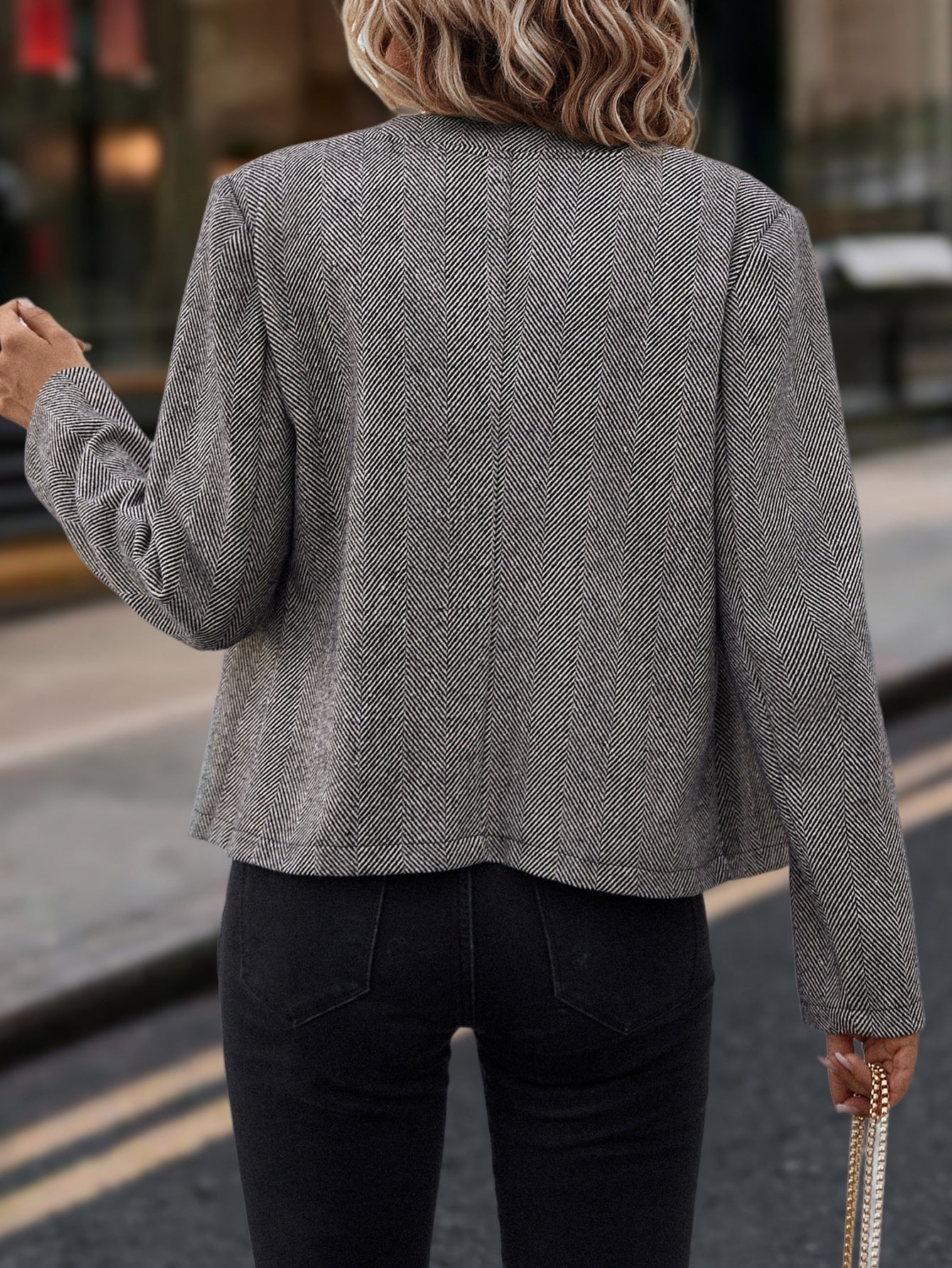Minimal Herringbone Coat – Minimal Elegance | The Simple Co – Practical cottage, minimalist style, quiet luxury aesthetic, modern essential – The Simple Co.