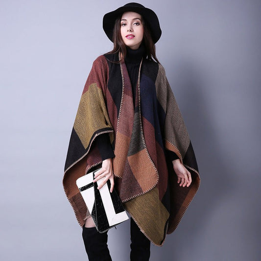 Minimal Lattice Scarf – Minimal Elegance | The Simple Co – Practical cottage, minimalist style, quiet luxury aesthetic, modern essential – The Simple Co.