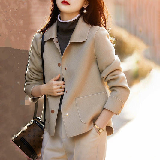 Minimalist Luxury Double - faced Wool Lapel Short – Minimal Elegance | The Simple Co – Practical cottage, minimalist style, quiet luxury aesthetic, modern essential – The Simple Co.