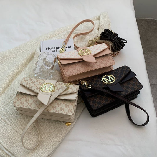 Niche Personality Printed Letter Shoulder Messenger – Minimal Elegance | The Simple Co – Practical cottage, minimalist style, quiet luxury aesthetic, modern essential – The Simple Co.