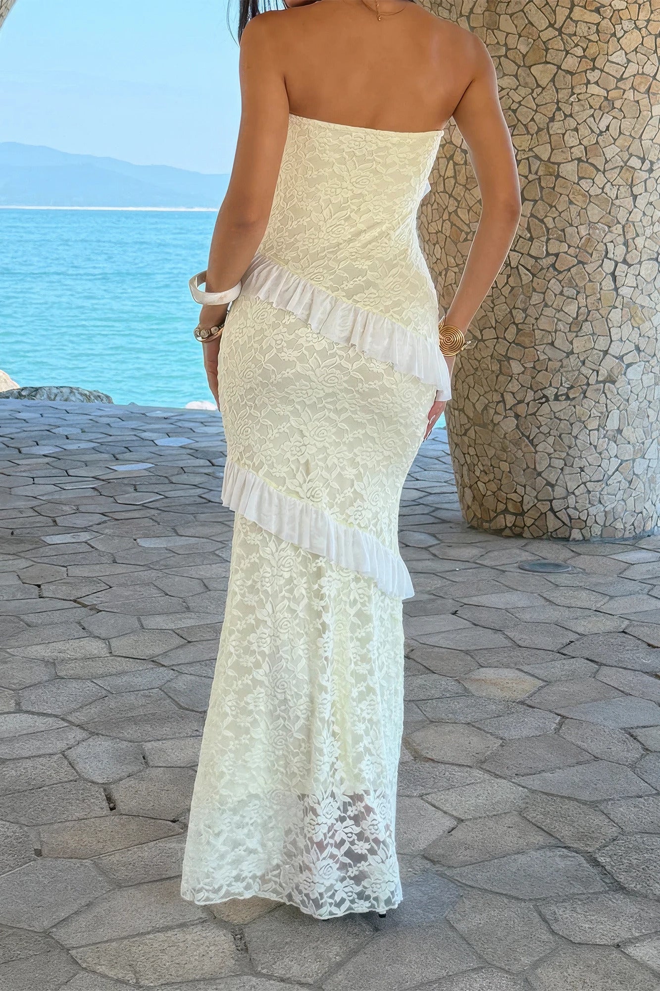 Off-Shoulder Lace Maxi Dress – Dresses, minimalist style, quiet luxury aesthetic, modern essential – The Simple Co.