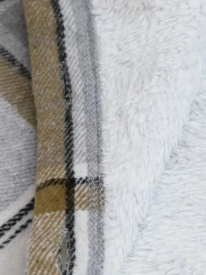 Plaid Hooded Jacket – Minimal Elegance | The Simple Co – Practical cottage, minimalist style, quiet luxury aesthetic, modern essential – The Simple Co.