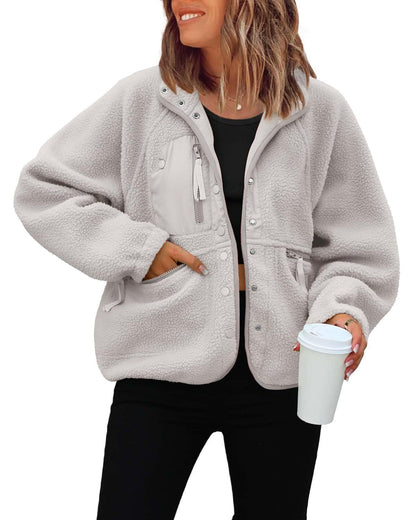 Polar Fleece Sports Jacket – Minimal Elegance | The Simple Co – Practical cottage, minimalist style, quiet luxury aesthetic, modern essential – The Simple Co.