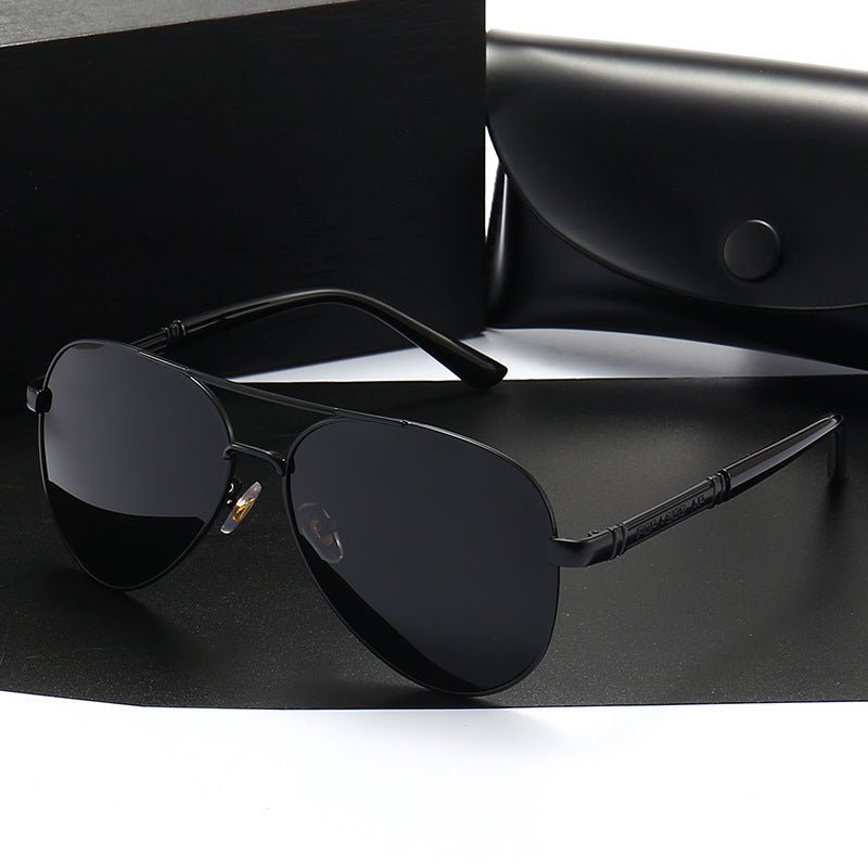 Polarized Sunglasses Men Color Changing Sunglasses – Minimal Elegance | The Simple Co – Practical cottage, minimalist style, quiet luxury aesthetic, modern essential – The Simple Co.