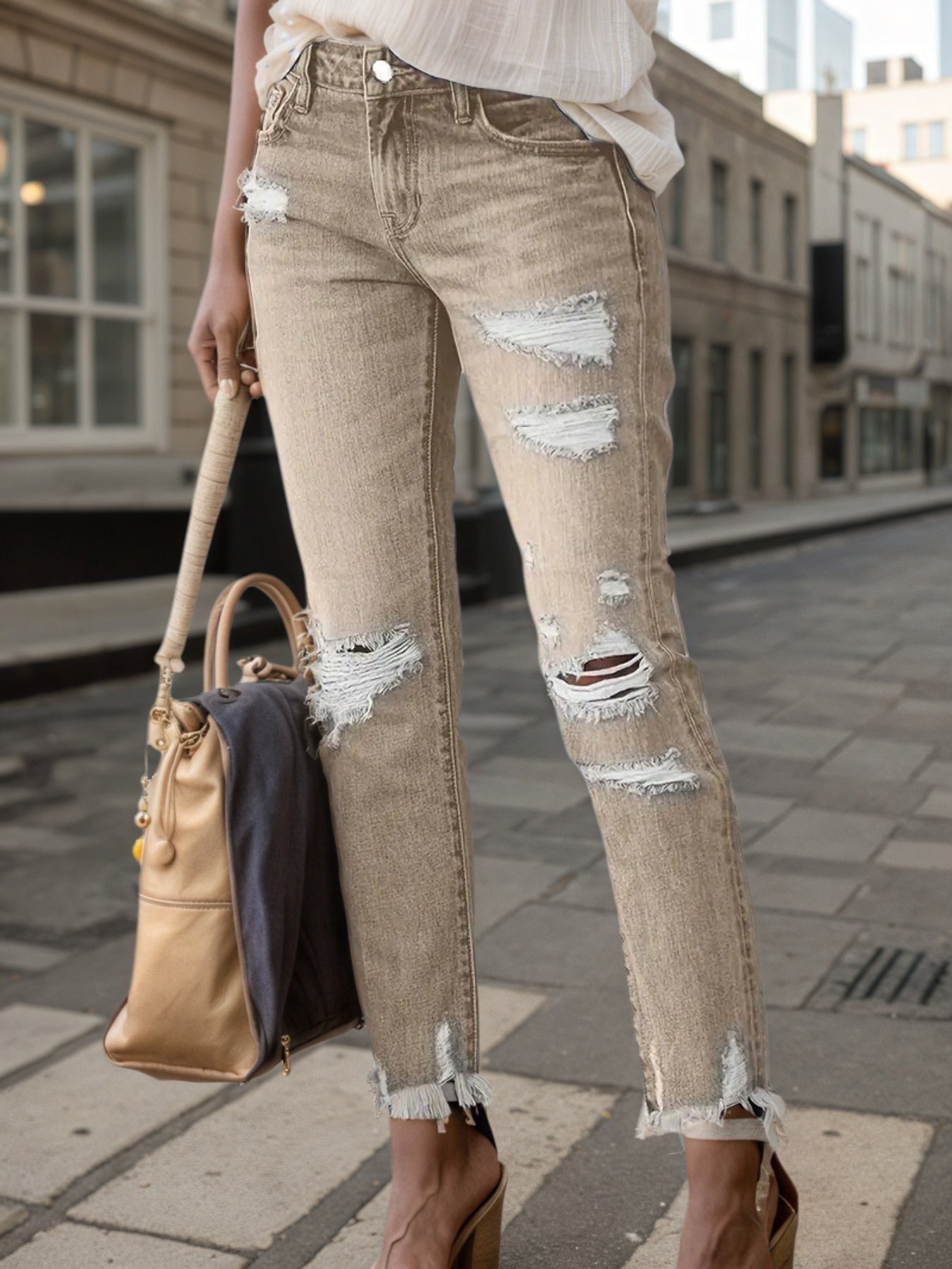 Ripped Straight Jeans – Minimal Elegance | The Simple Co – Practical cottage, minimalist style, quiet luxury aesthetic, modern essential – The Simple Co.