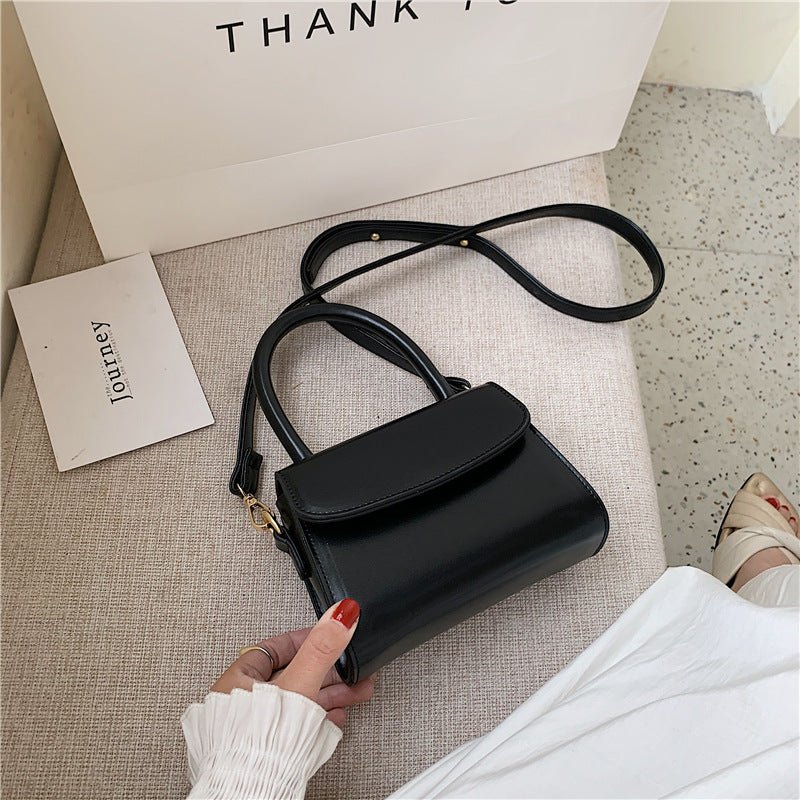 Simple and versatile small square bag – Minimal Elegance | The Simple Co – Practical cottage, minimalist style, quiet luxury aesthetic, modern essential – The Simple Co.
