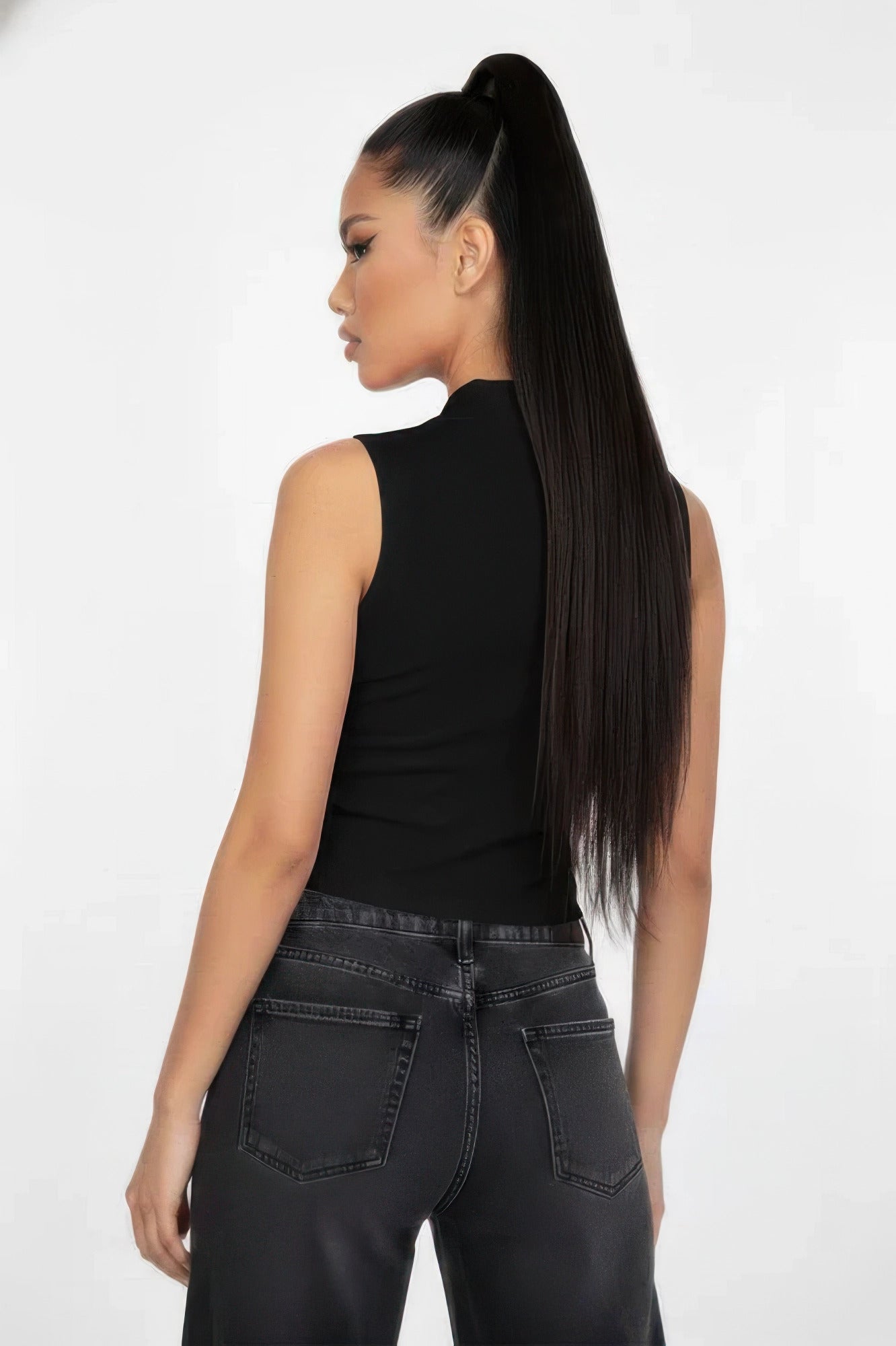 Sleeveless Polo-Collar Crop Top – Tops, minimalist style, quiet luxury aesthetic, modern essential – The Simple Co.