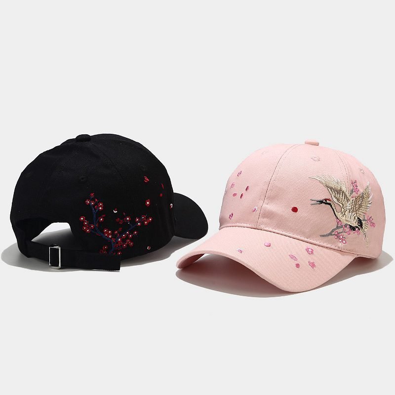 Sports cap cotton baseball cap – Minimal Elegance | The Simple Co – Practical cottage, minimalist style, quiet luxury aesthetic, modern essential – The Simple Co.