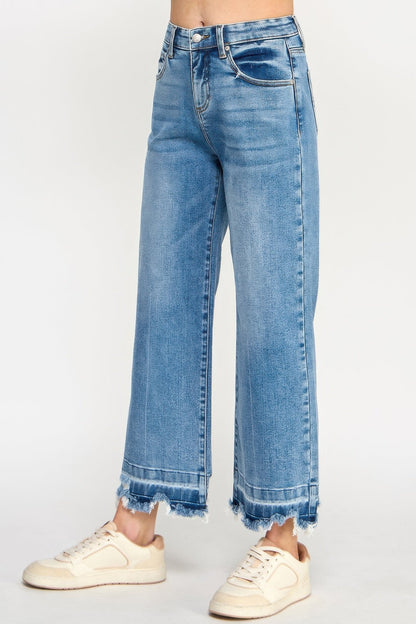 Tummy-Control Cropped Wide-Leg Jeans – Jeans, minimalist style, quiet luxury aesthetic, modern essential – The Simple Co.