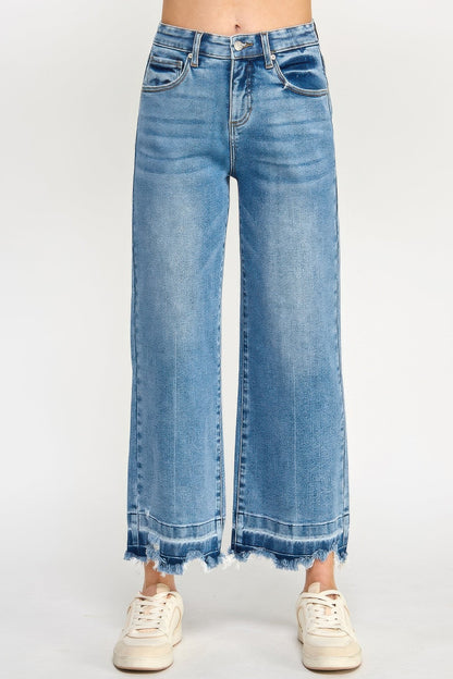 Tummy-Control Cropped Wide-Leg Jeans – Jeans, minimalist style, quiet luxury aesthetic, modern essential – The Simple Co.