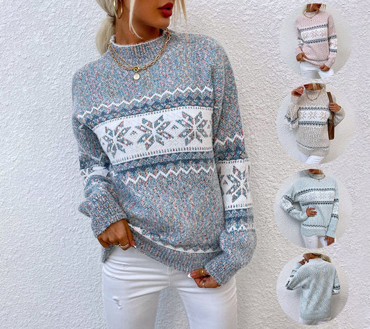 Winter Snowflake Sweater – Minimal Elegance | The Simple Co – Practical cottage, minimalist style, quiet luxury aesthetic, modern essential – The Simple Co.
